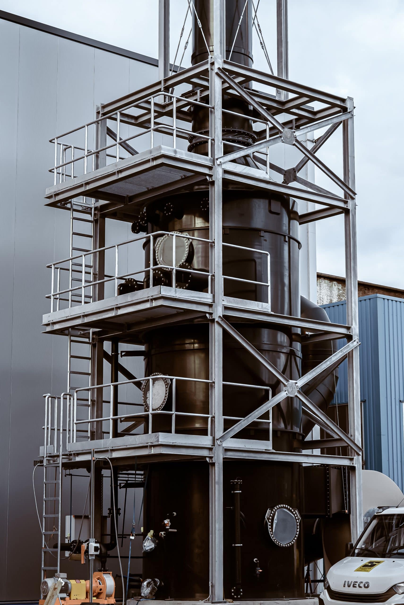 Stahlbau 4 Ein Anlagengestell Luftwäscher Tunnelbeizanlage Bau und Montage erfolgte hierbei nach DIN EN 1090-2:2018 EXC2